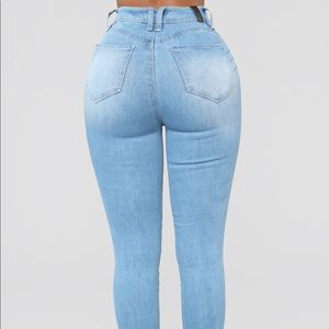 Fashion Nova Jeans - High Rise Jeans Fashion Nova Jeans - High Rise Jeans